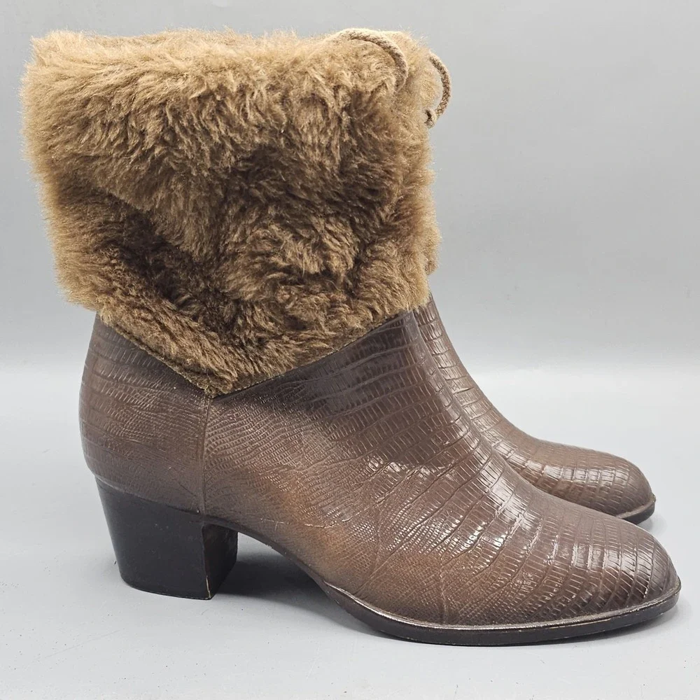 All Man Made Matl Moulded Block Heels Boots Sz 10 Faux Croc Leather Made USA